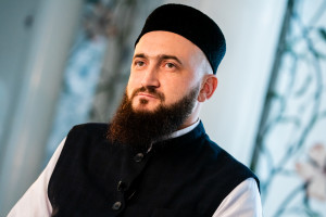 Татарстан мөфтие Камил хәзрәт Сәмигуллинның Корбан гаете белән котлавы
